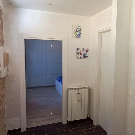 Ortensia Blu Turistico Apartment *